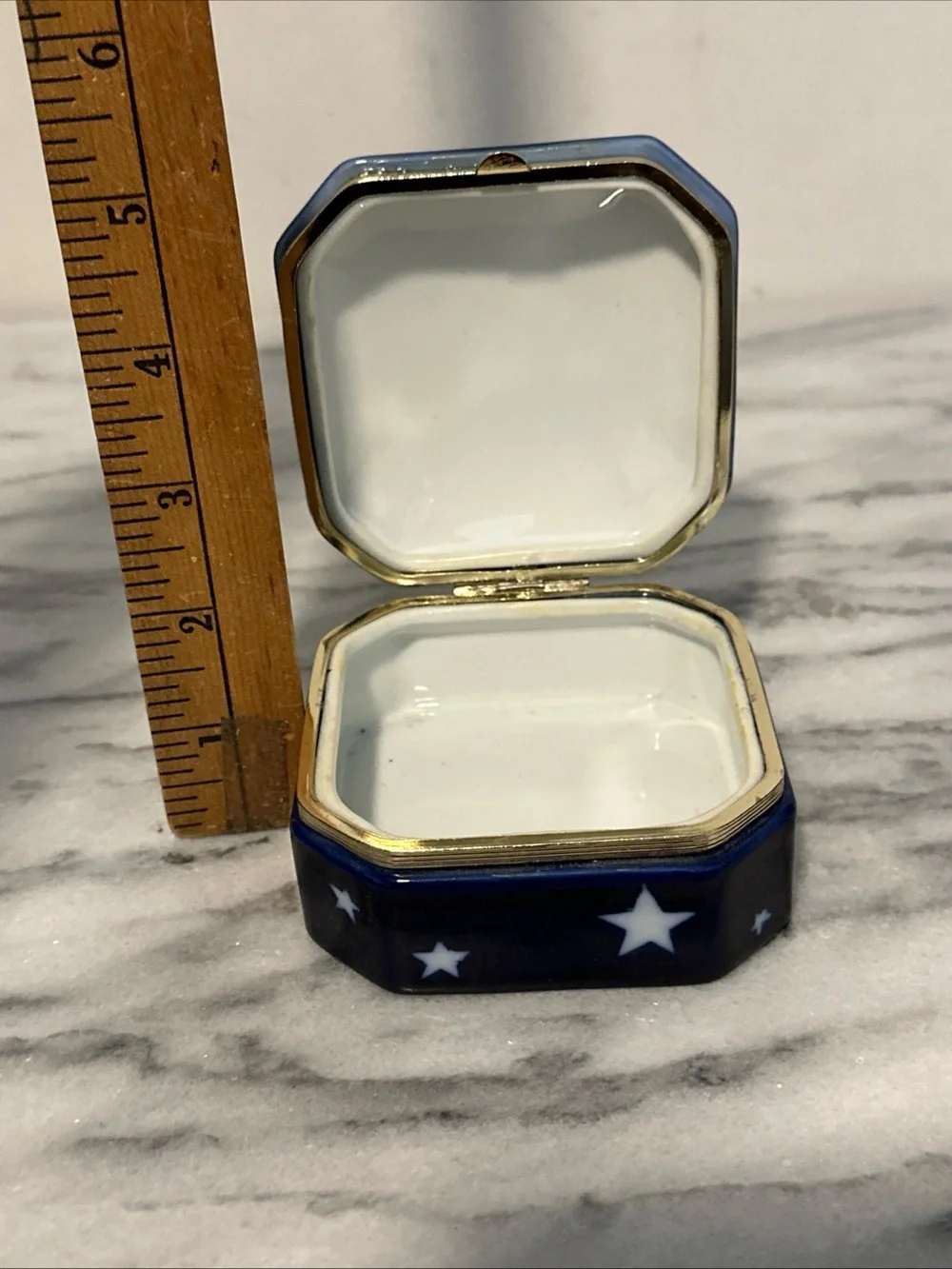 Accessories Subcategory Identification